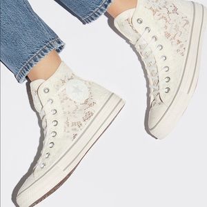 flower lace converse